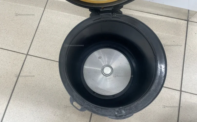 Мультиварка  Slycooker Redmond