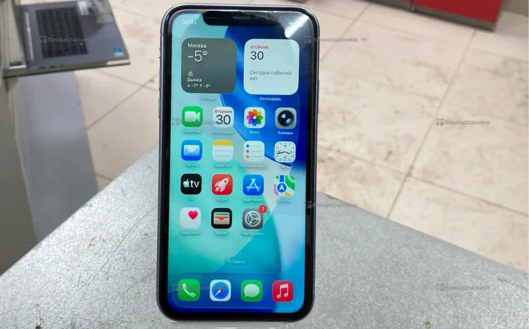 Apple iPhone 11 4/64 ГБ