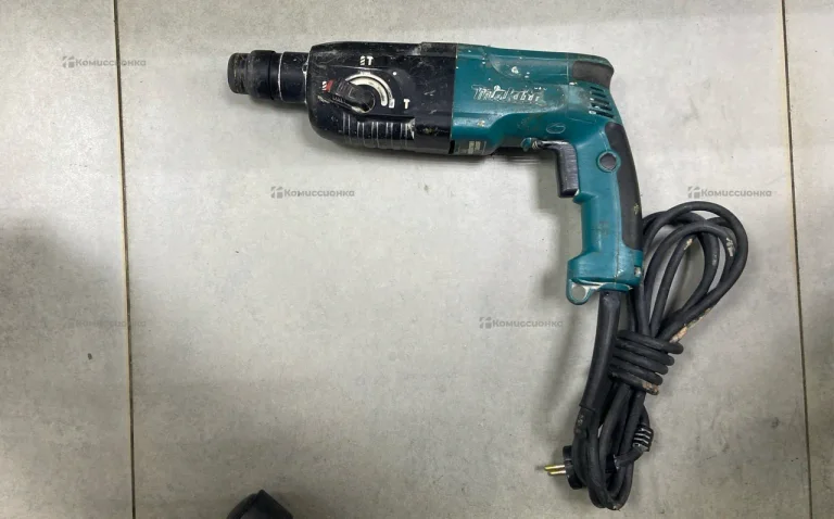 перфоратор Makita HR2450