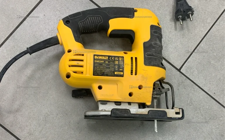 DaWalt DWE349