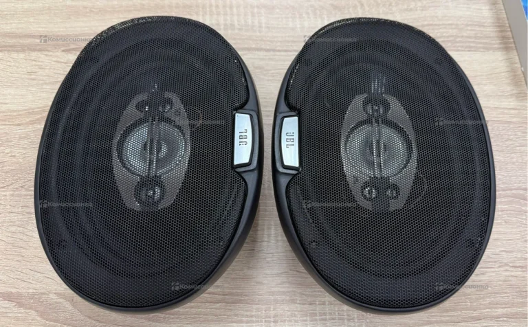 Колонка  JBL 6902