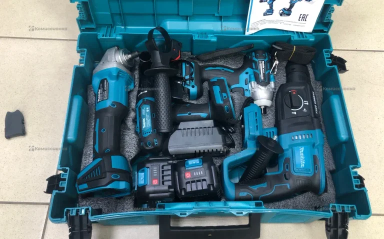 Набор акб. инструмента Makita 4в1