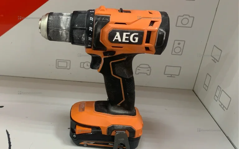 Аккумуляторная дрель-шуруповерт AEG BS18G4-202C