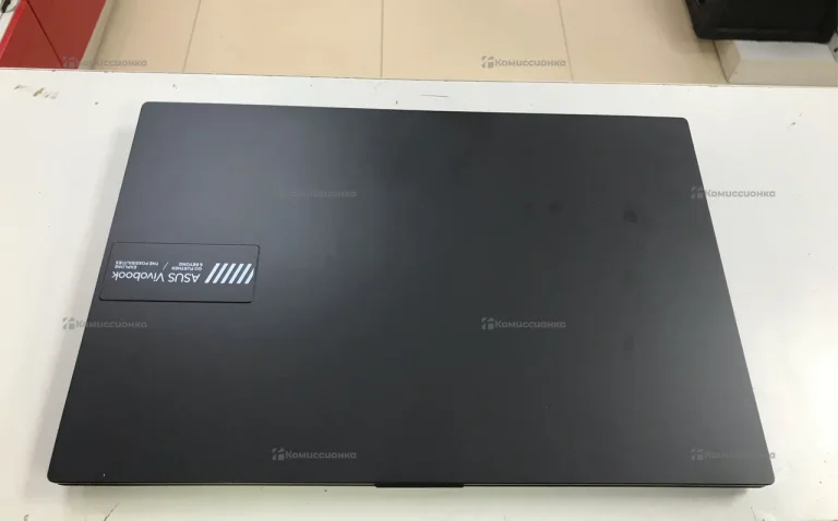 Ноутбук  Asus VivoBook E1504FA