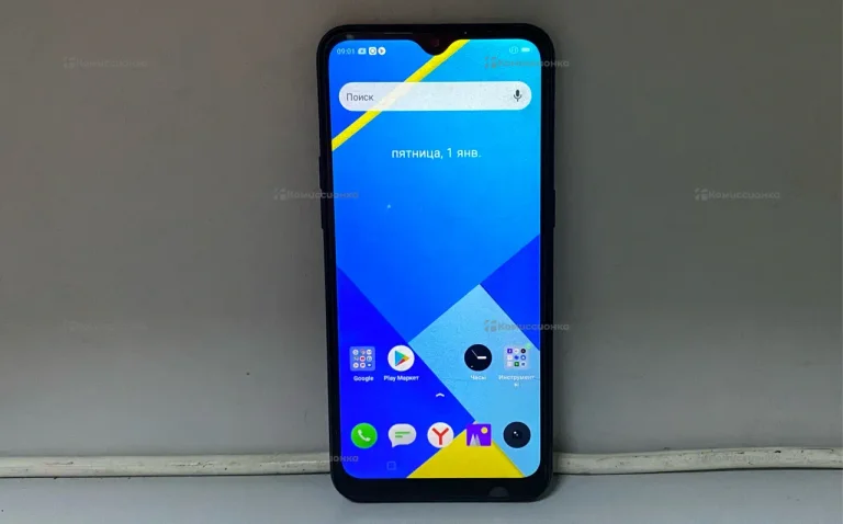 Realme C2 2/32 ГБ