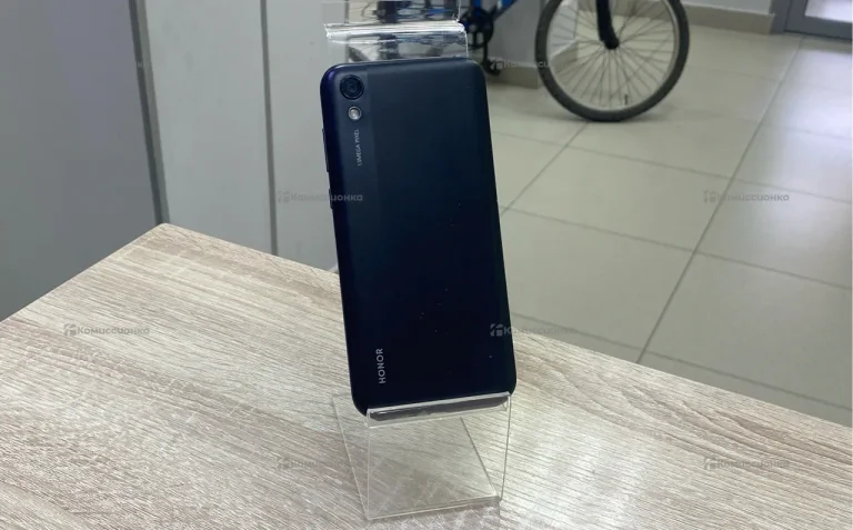 Honor 8S 2/32Gb