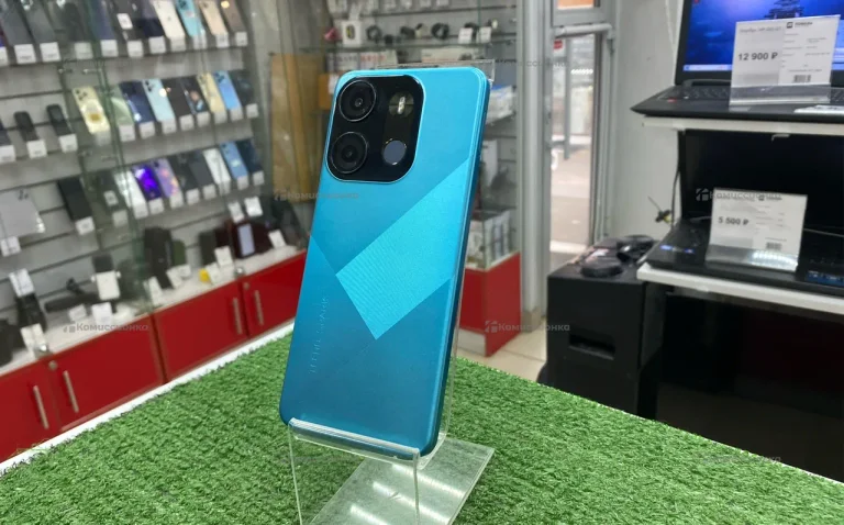 Tecno Spark Go 2023 4/64 ГБ