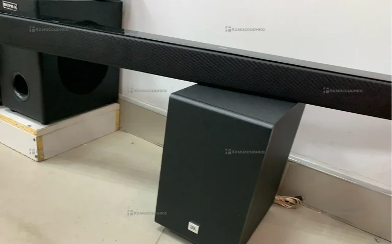 Soundbar JBL Cinema SB140