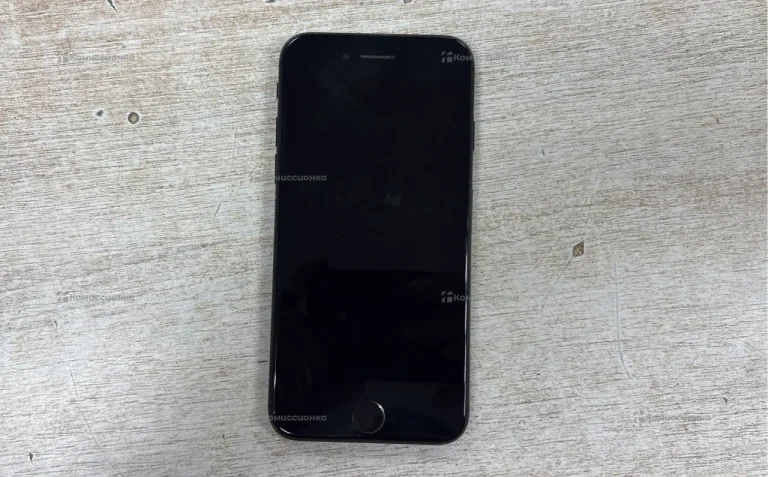 Apple iPhone 7 2/128 ГБ