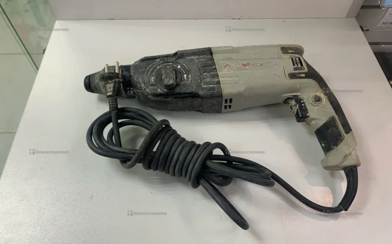 Перфоратор Интерскол П-26/800ЭР