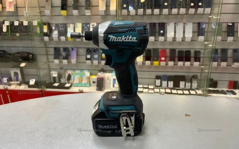Винтоверт makita DTD154