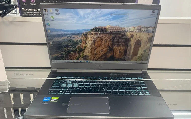 Ноутбук  MSI 15
