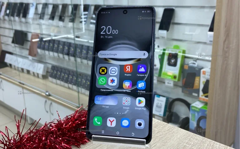 Tecno Spark 30 8/256 ГБ