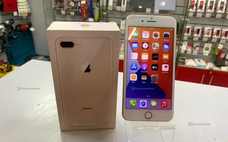 Apple iPhone 8 Plus 3/64 ГБ
