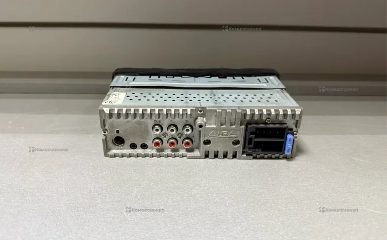 Автомагнитола  AurA AMH-760SP