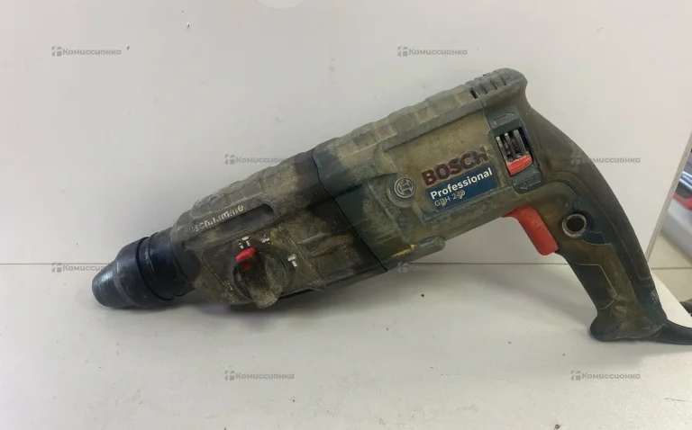 Перфоратор Bosch GBH240