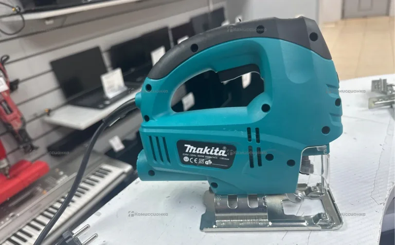 лобзик Makita реплика