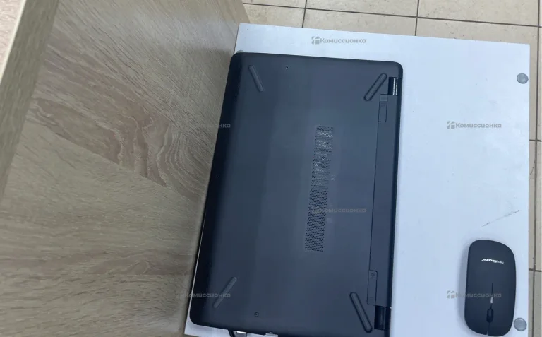 Ноутбук  hp 15-bs141ur