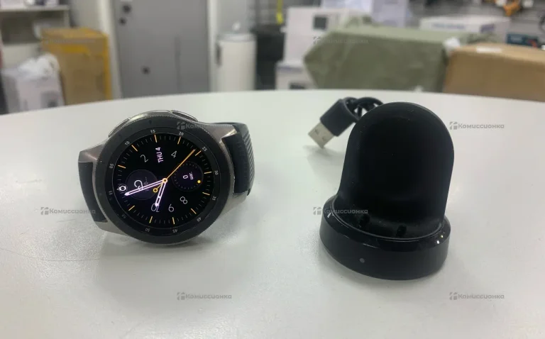 Часы  Samsung