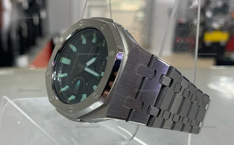 Casio G-Shock GA-2100RC