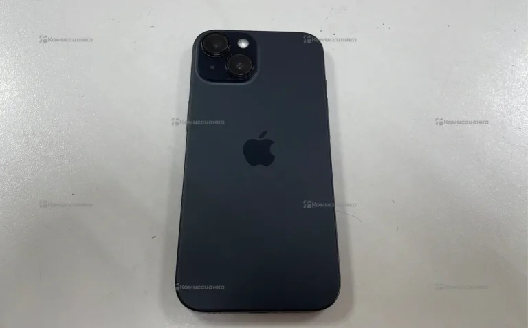 iPhone 15 256