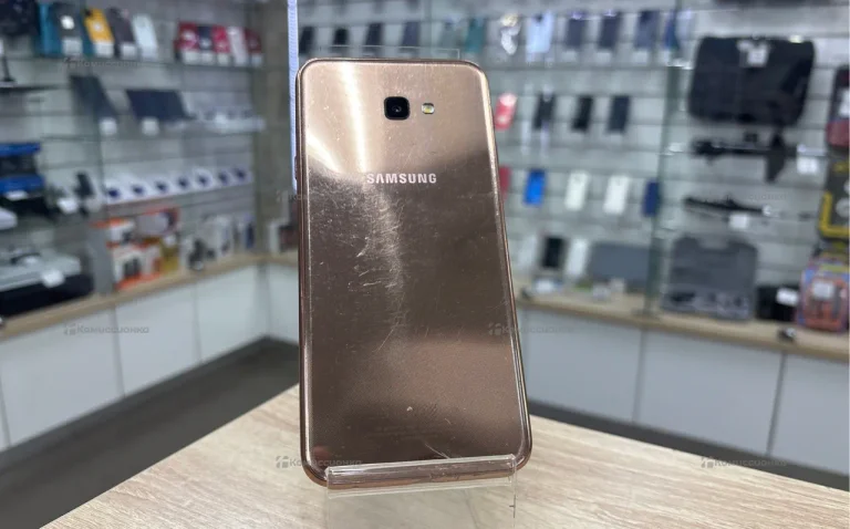 Samsung Galaxy J4+ 3/32 ГБ