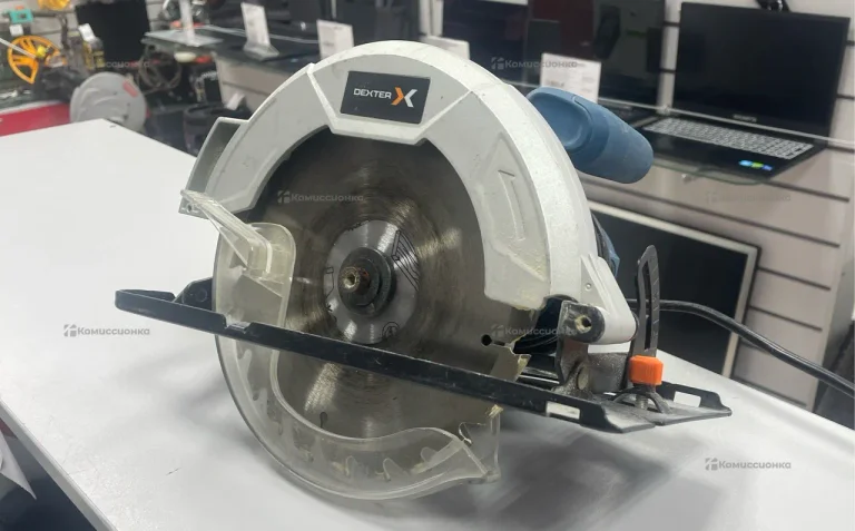 Дисковая пила Dexter 1300CIS2-185.5