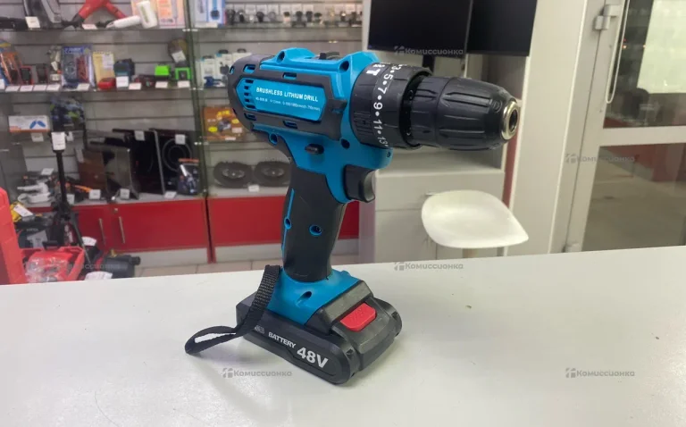 дрель шуруповерт Makita реплика