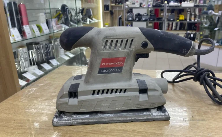 Плоскошлифовальная машина Интерскол ПШМ-300Э