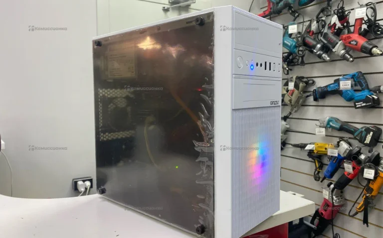 Системный блок Ginzuu i3-7100/4gb/3tb/256ssd/2gb v
