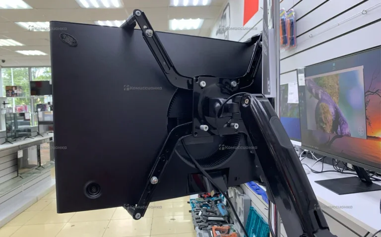 Монитор Samsung C24RG50FZI