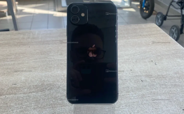 Apple IPhone 11 64Gb