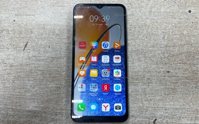 Huawei nova Y61 4/128 ГБ
