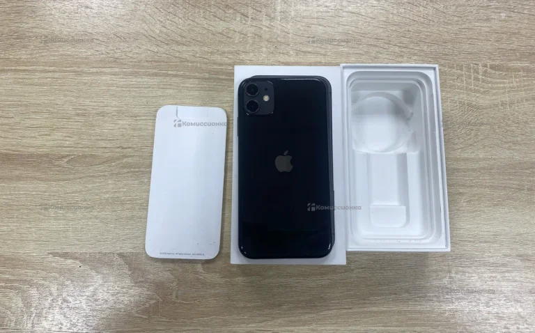 Apple iPhone 11 4/128 ГБ