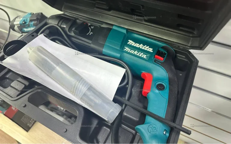 Перфоратор makita
