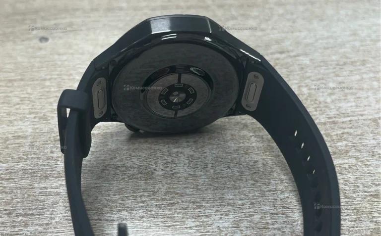 Часы Huawei Watch GT 5 Pro