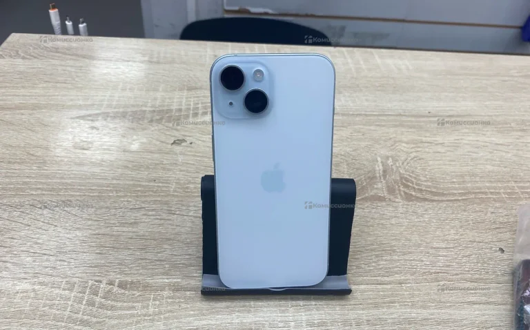 Apple iPhone 15 128Gb