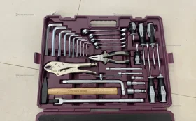 Набор инструментов Thorvik UTS0142