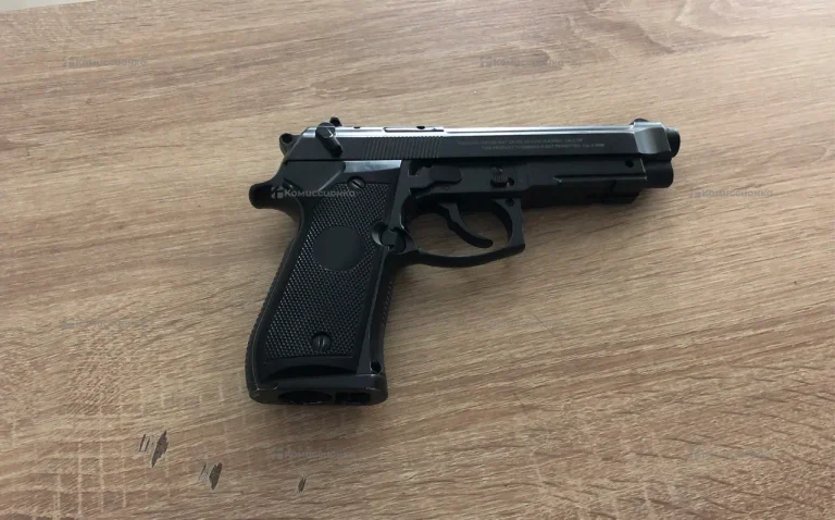 Пневматический пистолет stalker