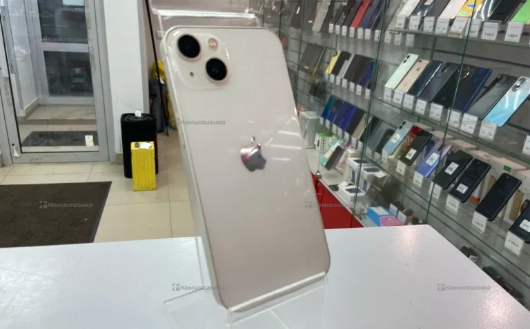 Apple iPhone 13 4/128 ГБ