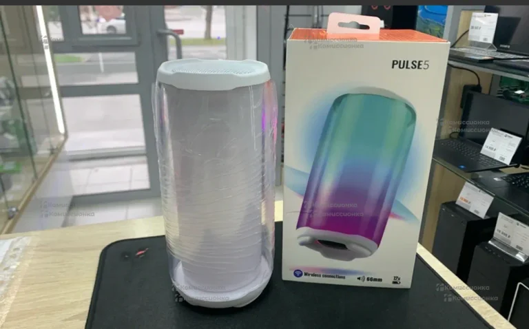 Колонка  JBL PULS 5