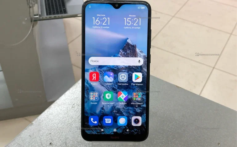 Xiaomi Redmi 8 4/64 ГБ