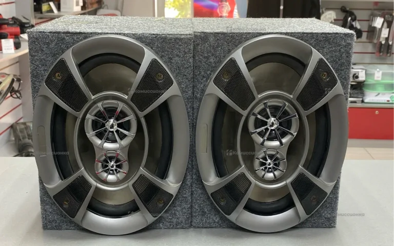 Колонки Blaupunkt GTX 693 220Watt в коробе