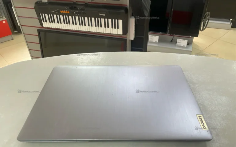 Ноутбук  lenovo idealpad 3 15iau7