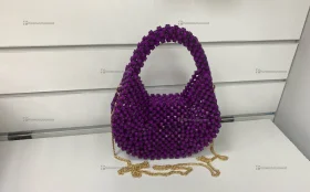 Купить Сумка женская из бусин  фиолетовая б/у , в Казань Цена:2500рублей