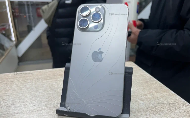 Apple iPhone 15 Pro Max 8/256 ГБ