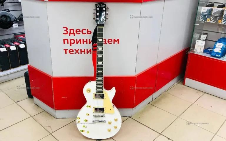 Электрогитара Fabio