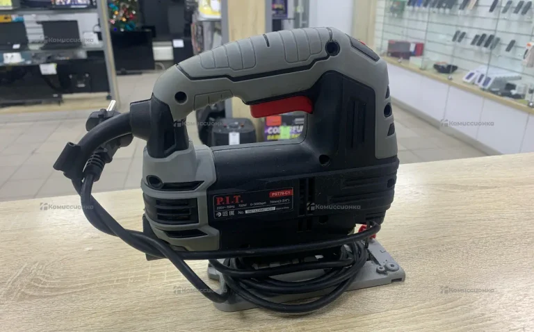 Лобзик PiT PST70-C1