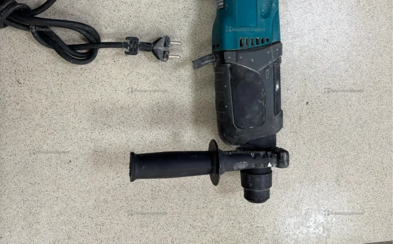 Перфоратор makita HR2470