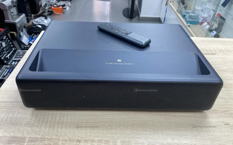 Xiaomi Mi 4K laser Projector 150